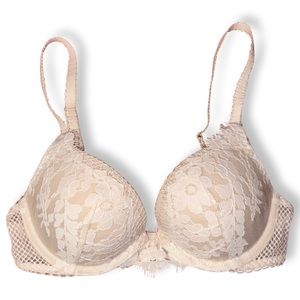 Victoria’s Secret Dream Angels Pushup Lace Bra 32B